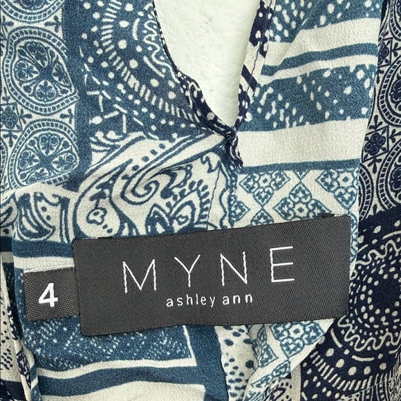 Myne Navy and Cream Patchwork Tank Top - Picture 2 of 4